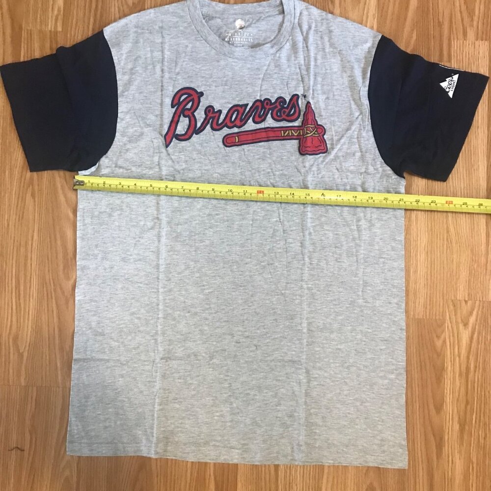 Braves Coors Light T-Shirt L  MLB Genuine Merchandise  Grey & Black Cotton Blend